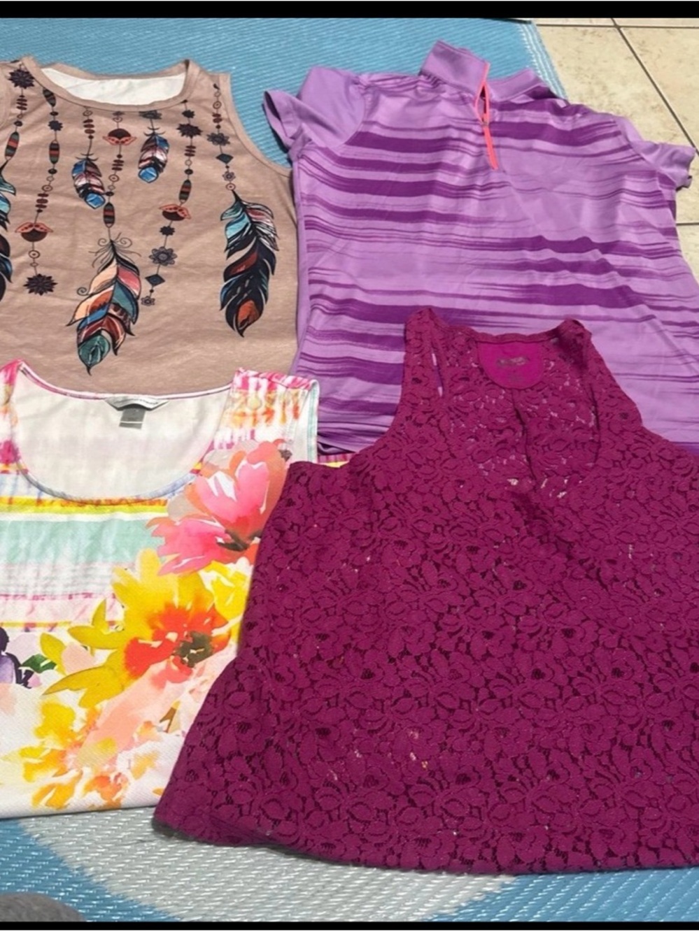 Mixed Women's Tank & Sleeveless Top xl bundle (19))Bundle - Picture 2 of 2